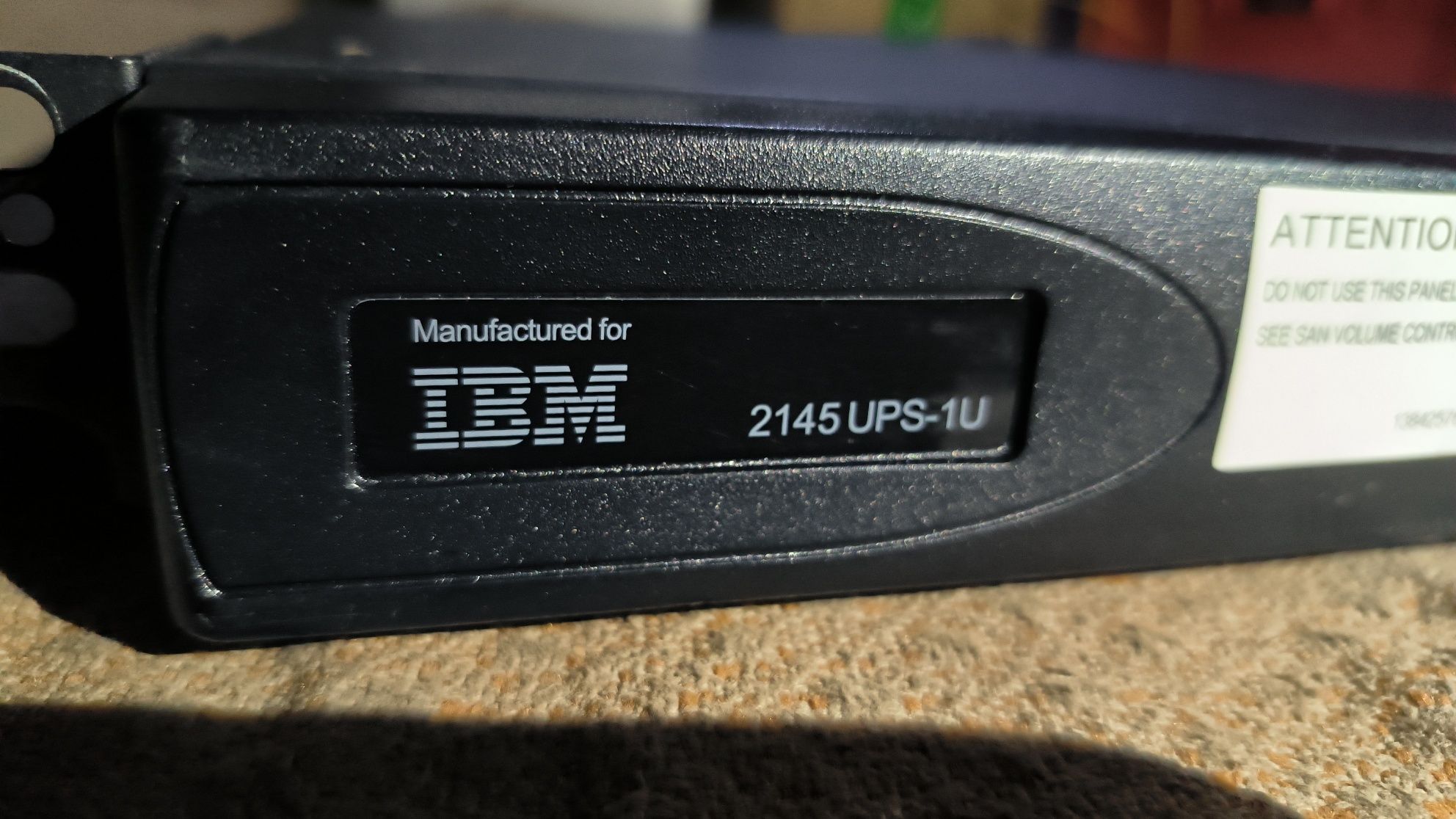 Безперебойник IBM 2145UPS 750Va 520Вт чистая синусоида
