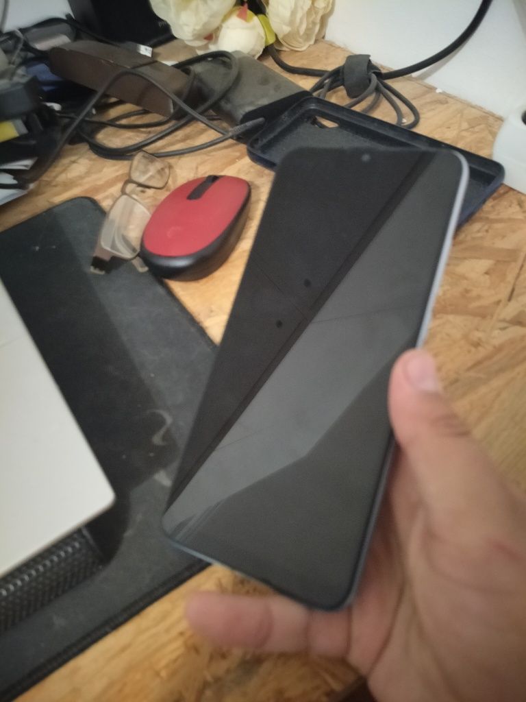 Redmi 9A em perfeito estado com capa incluída