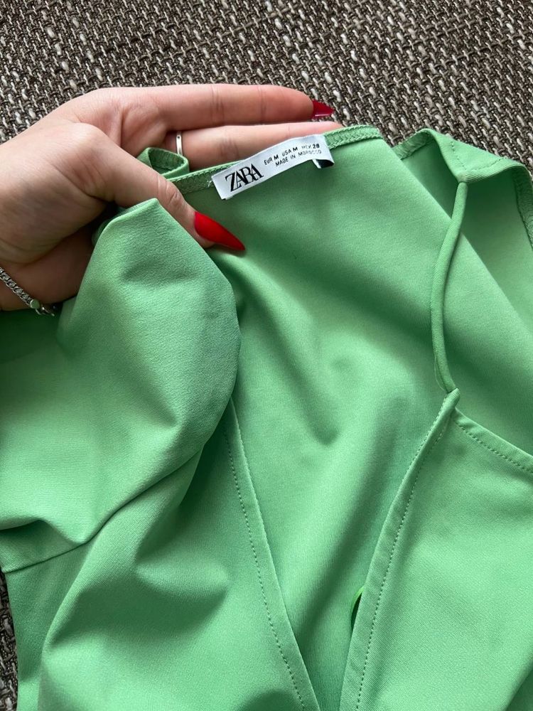 Боді……ZARA зелений