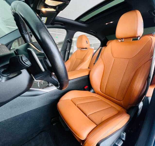 2022 BMW 3 Series 330i