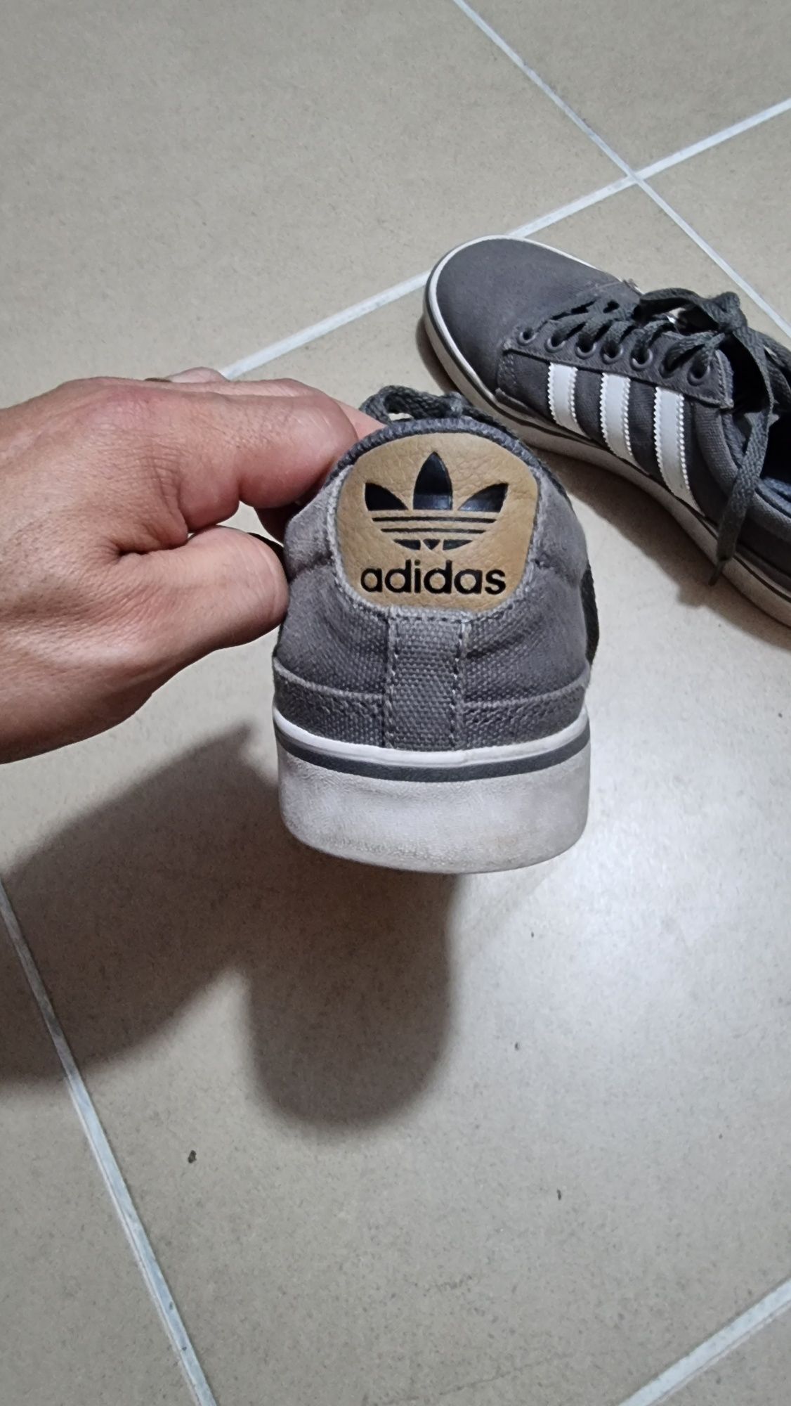 Sapatilhas adidas