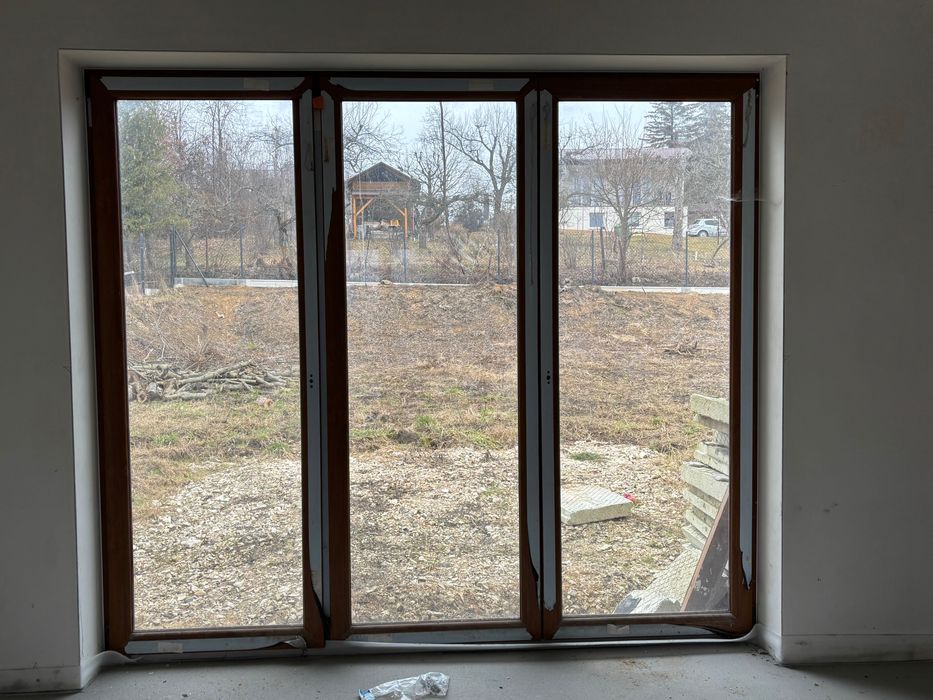 Okna i drzwi balkonowe OKNOPLAST Cała stolarka Nieeksploatowane różne