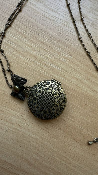 Старовинний підвіс