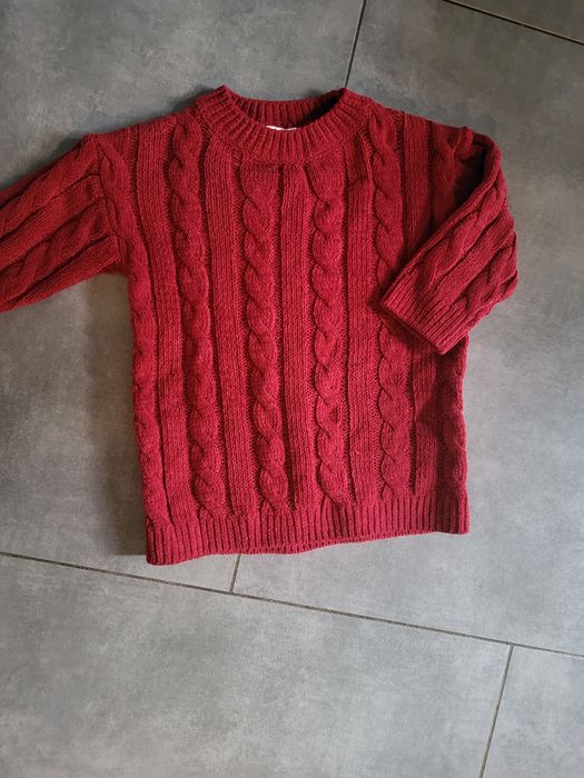 Sweterek czerwony 92