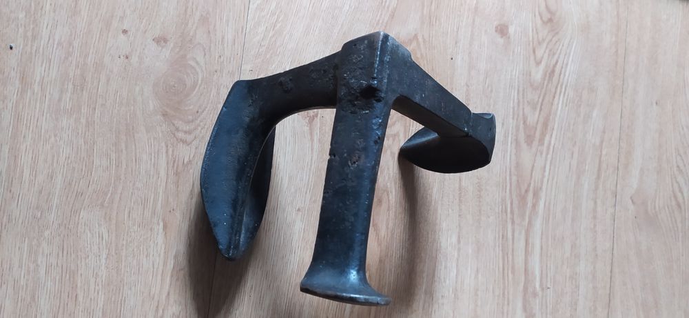 Duże kowadło szewskie