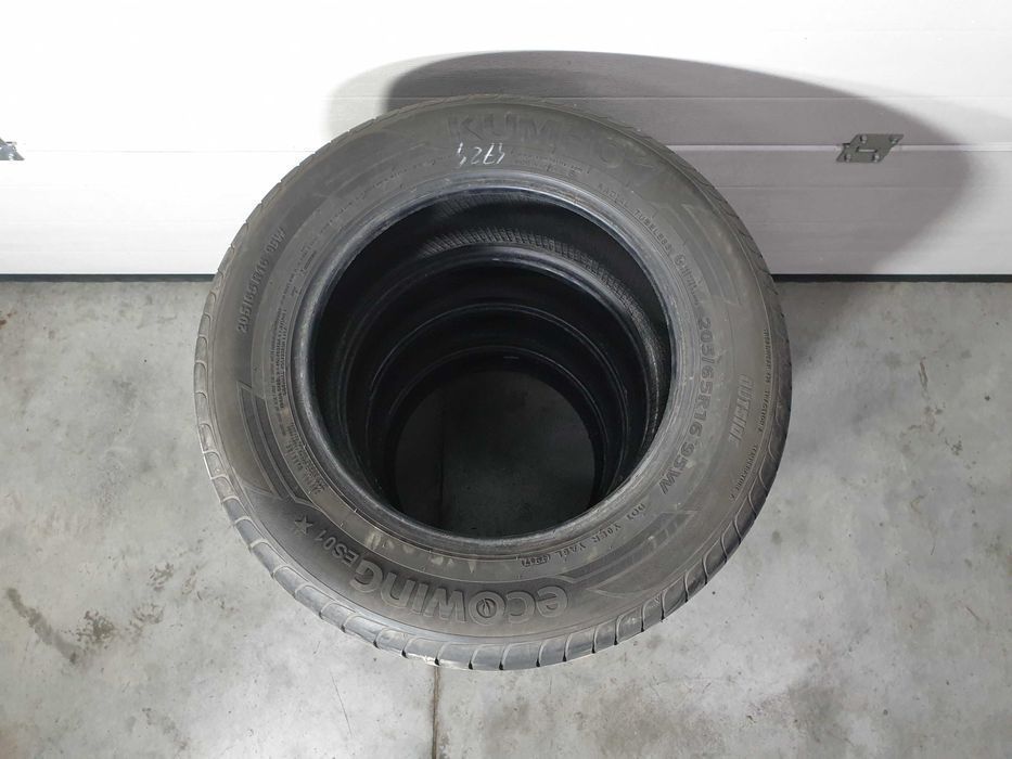 4szt. 205/65/16 95W Kumho Ecowing ES01 5,5mm 2018r [ 4724 ]