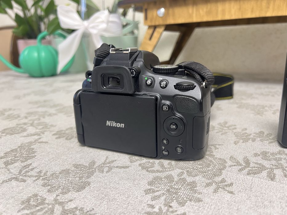 Фотоапарат Nikon D5100