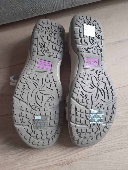 Skechers nowe sportowe beżowe sandały Reggae slim 163112/tpe takes 40