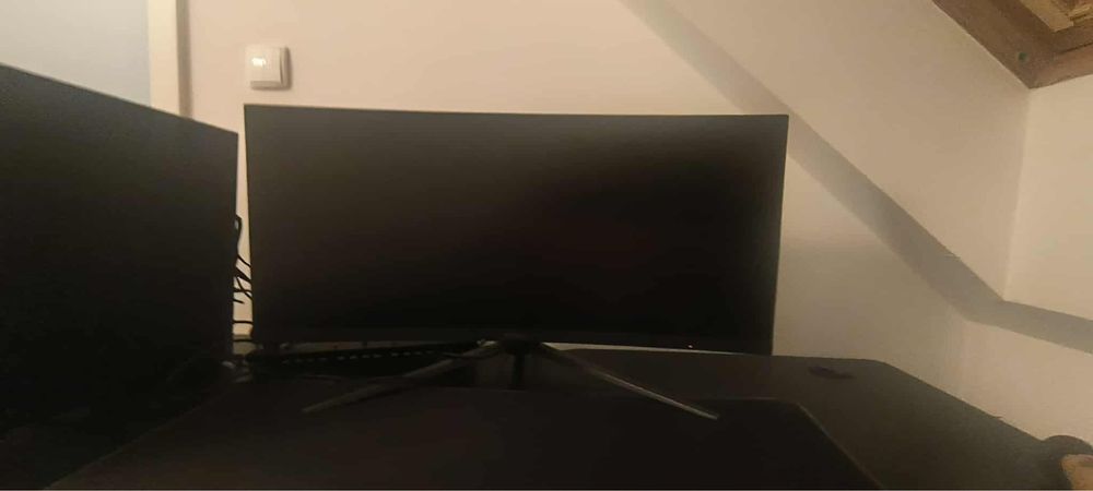 Monitor msi zakrzywiony 200hz