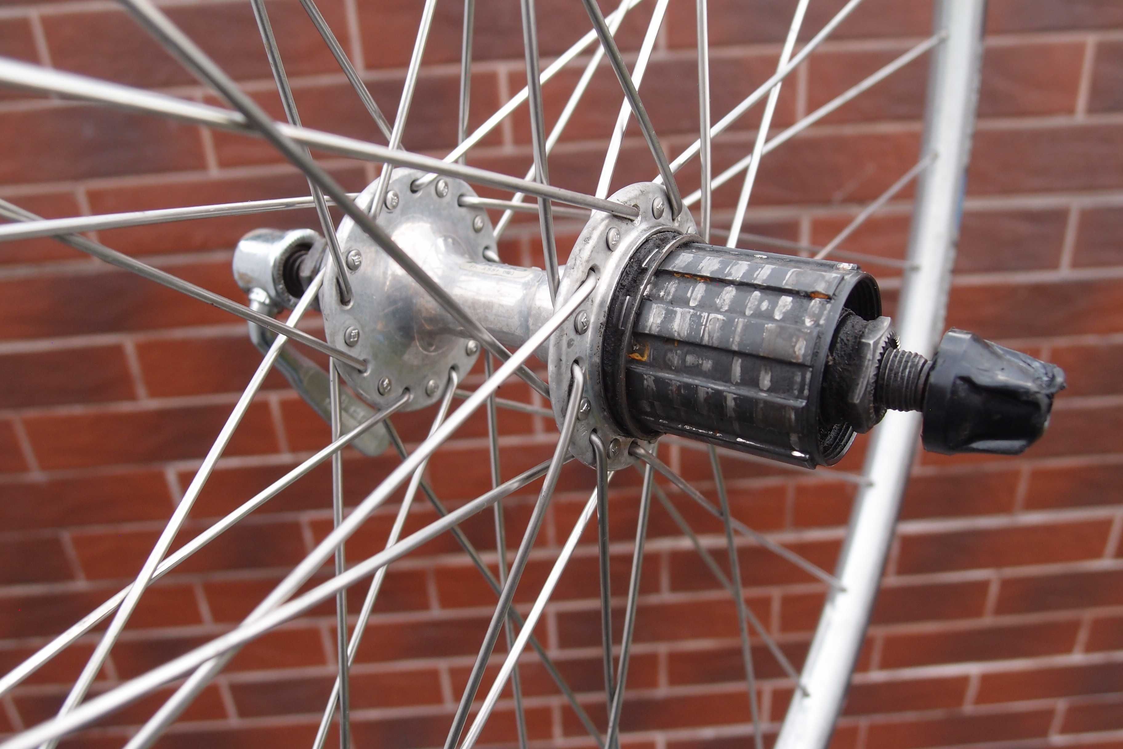 tylne koło 700C Campagnolo Mexico 68 Shimano RX100 FH-A551