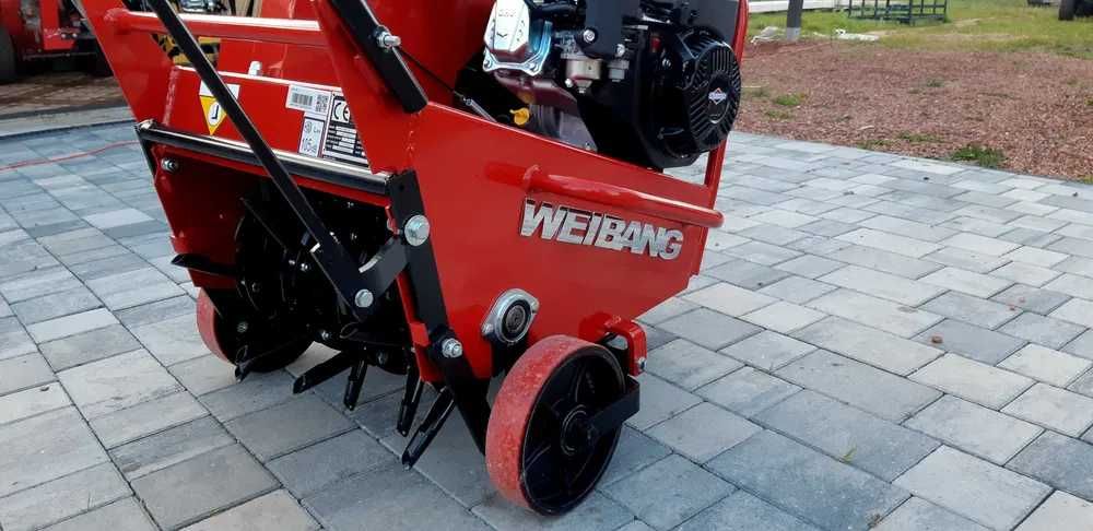 Wynajem aerator rurkowy posypywarka wertykulator glebogryzarka walec *