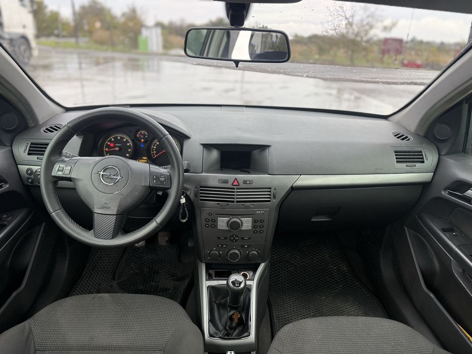 Продам Opel Astra H 2005 1.4