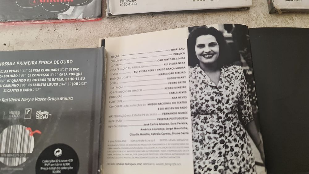 CDS Amália Rodrigues  ler descrição