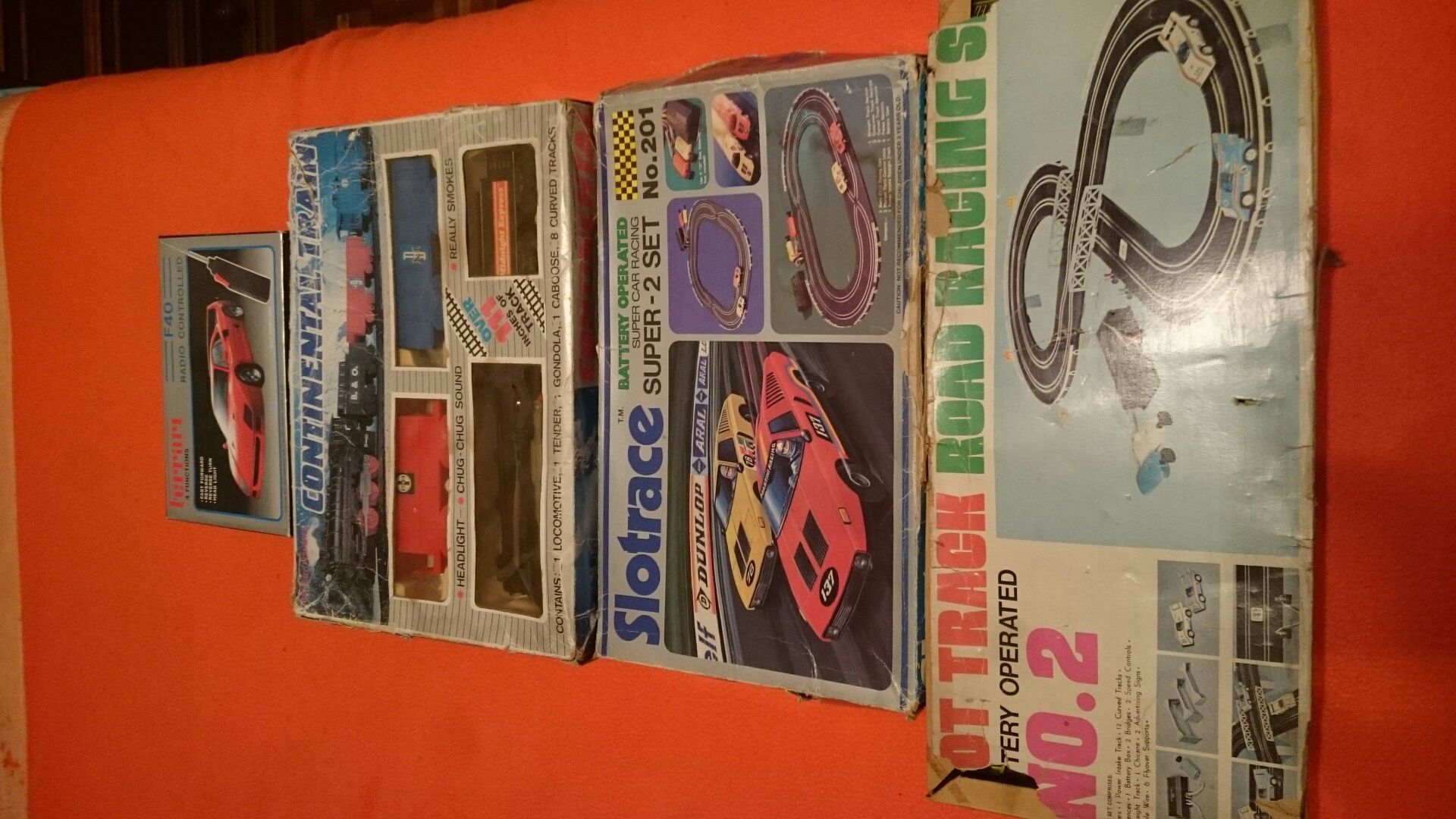 Pista de corridas e comboio vintage