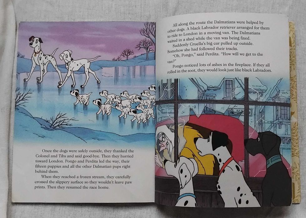 101 dalmatians Walt Disney's Classic книга для детей на английском