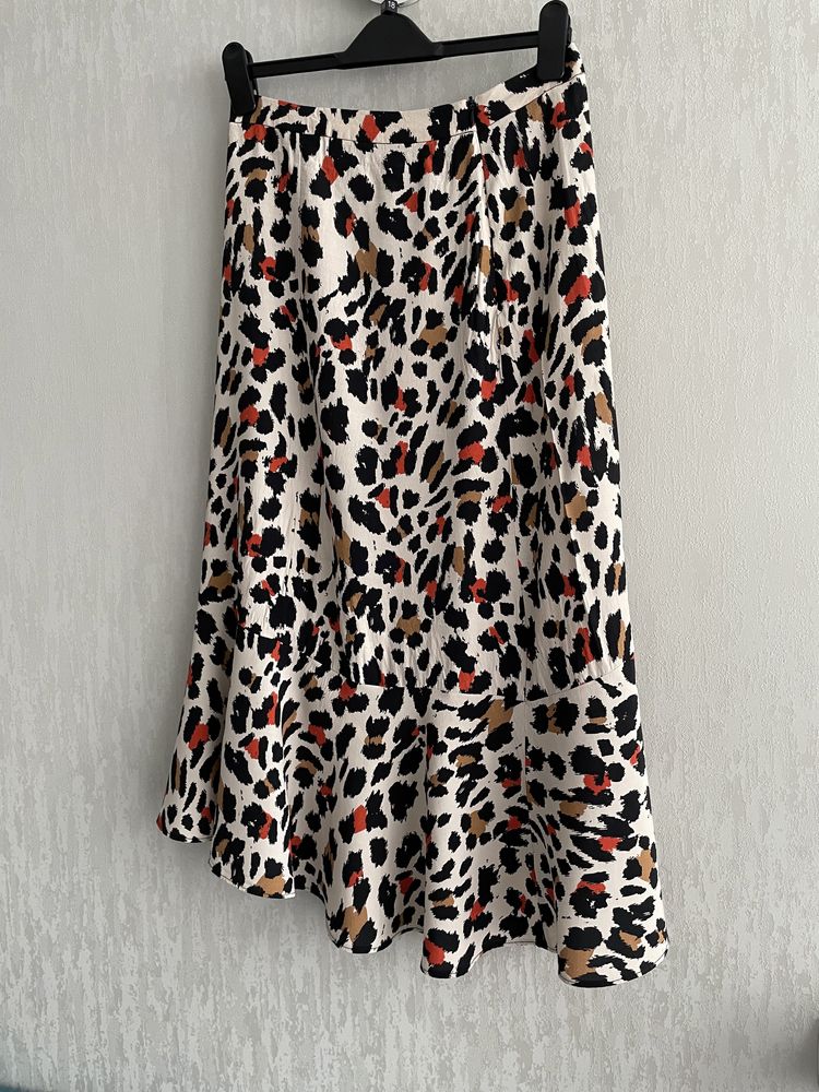 Гарна юбка леопардова F&F