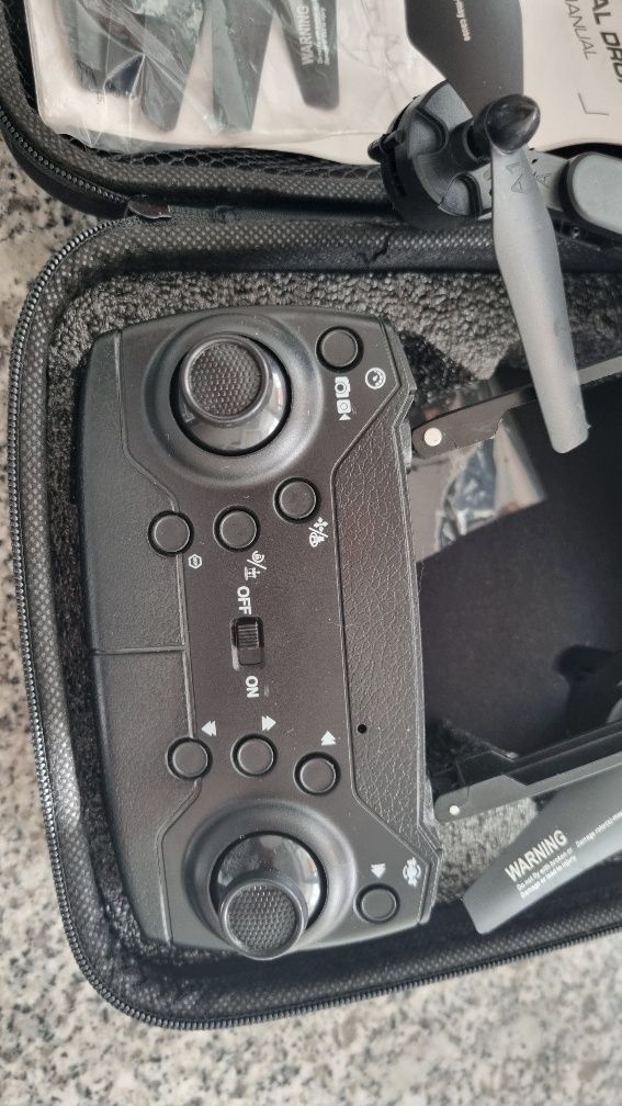 Drone de lazer com 3 baterias
