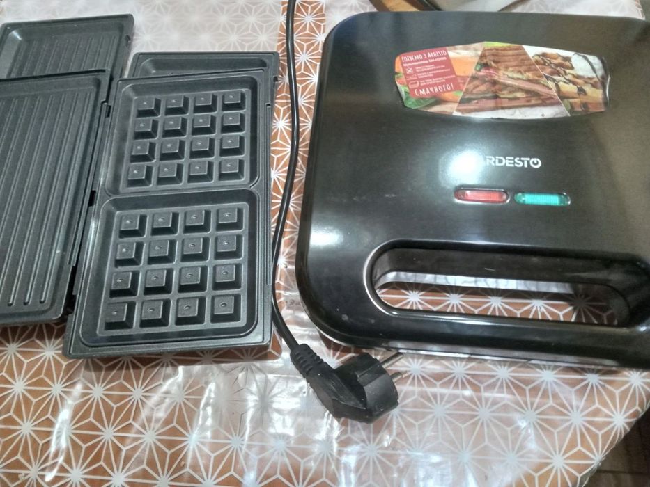 Мультимейкер вафельниця