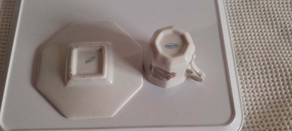 Chávena de porcelana