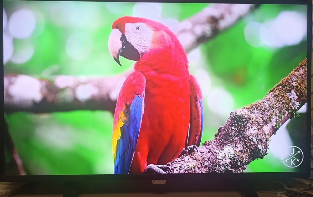 Philips 43PUT4900/12 — 43" 4K Smart TV,  стан нового.