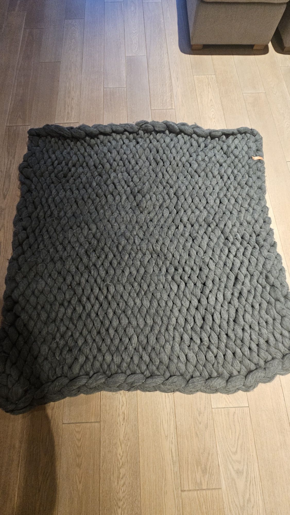 Pled, koc z polskiej wełny merynosów, w rozmiarze 130x170cm, kolor  Sz