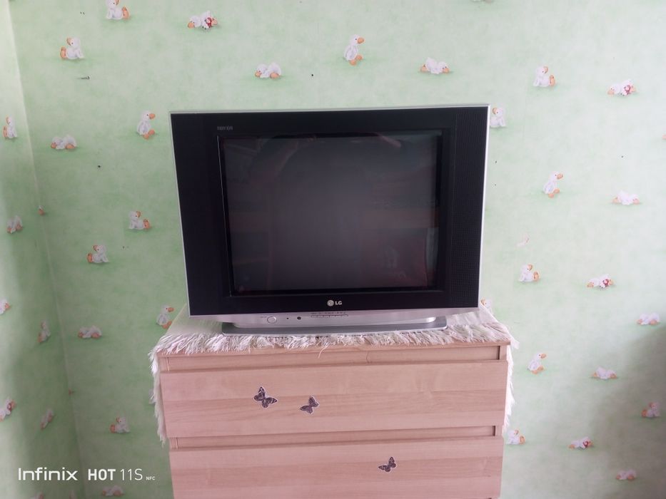 Telewizor LG slim 21