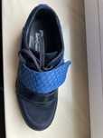 Продам кросіки Dirk bikkemberks