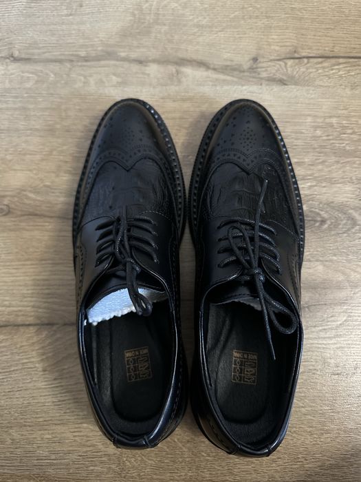 Чоловічі класичні туфлі