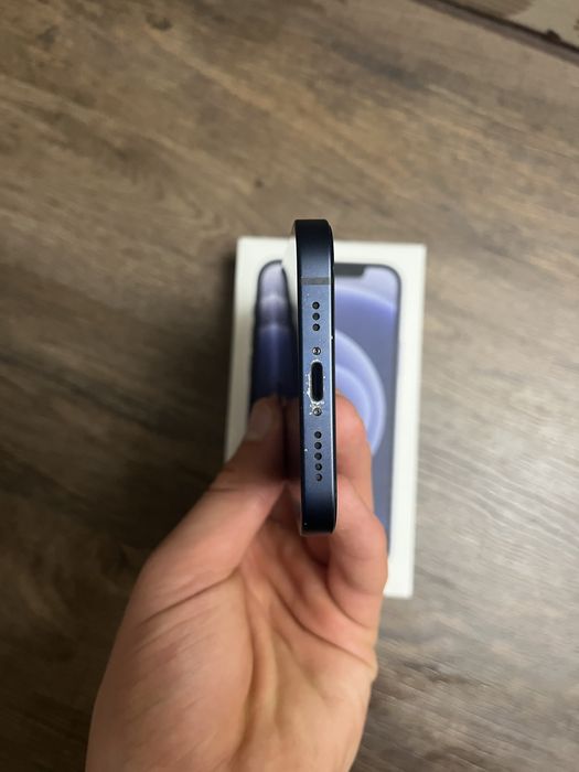 Iphone 12 64Gb 79% bateria