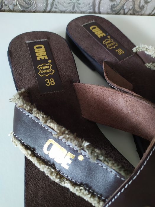 Якісні повністю шкіряні жіночі сланці, шльопанці, в'єтнамки Розмір 38