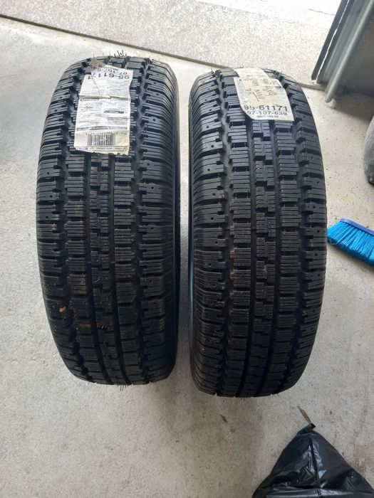 2 Pneus Novos 215/70R15 BFGoodrich