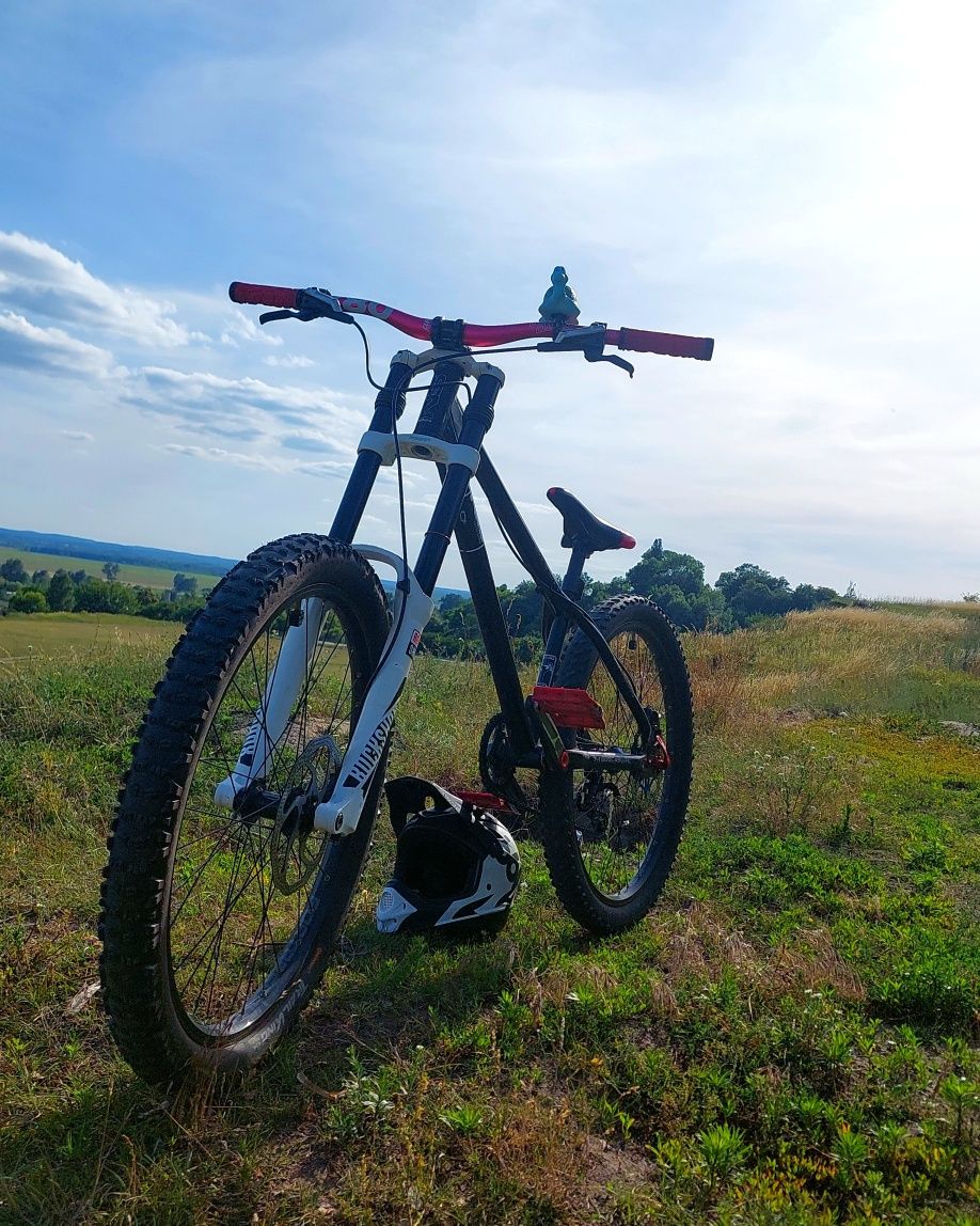 ns bitch 2005 na części lub w całości(zee deore rock shox)