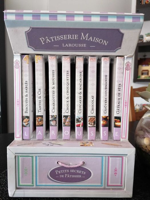 Pâtisserie maison (La Petite Bibliothèque Larousse - cuisine)