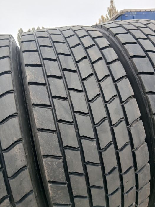 Грузові шини бу 315/70R22.5