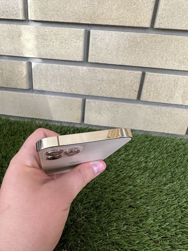 iPhone 12 Pro 128Gb Neverlock золотий айфон