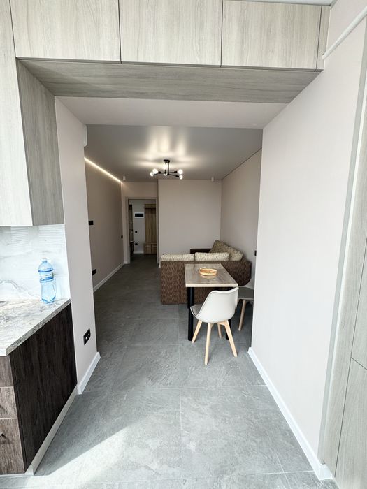 Здається 2 кімнатна в новобудові ЖК Гранд Сіті Домбровский.