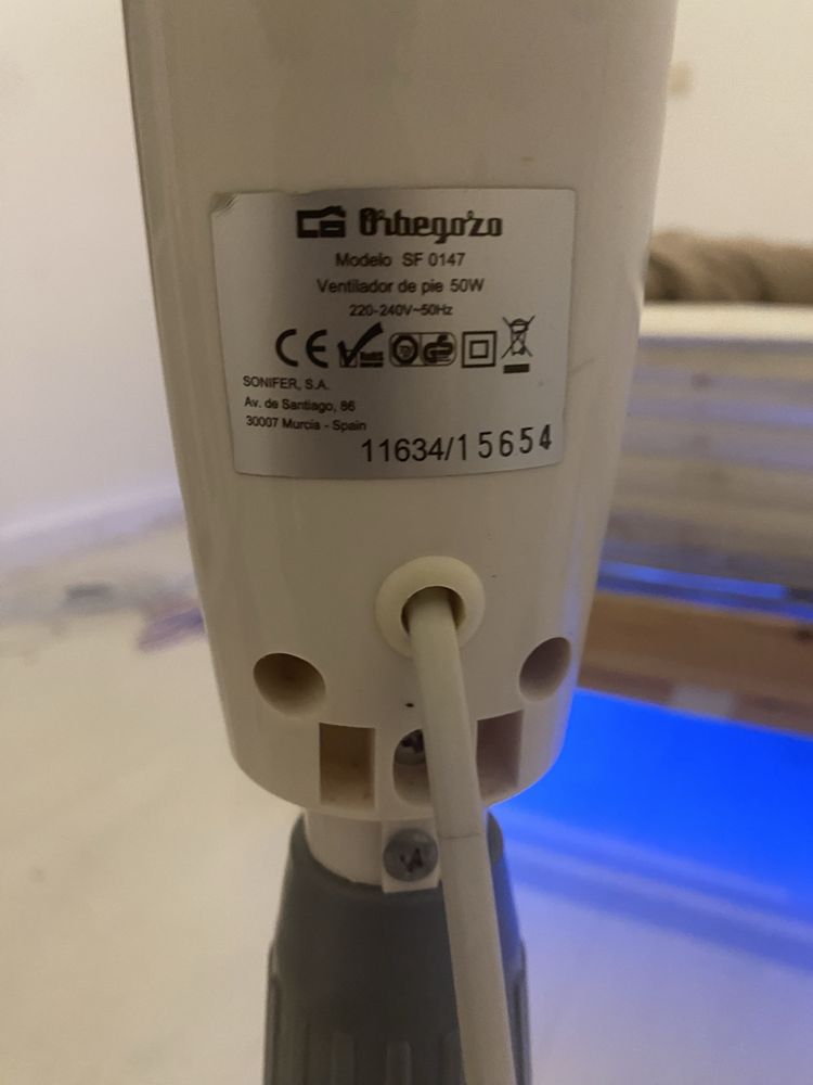 Ventilador de pé
