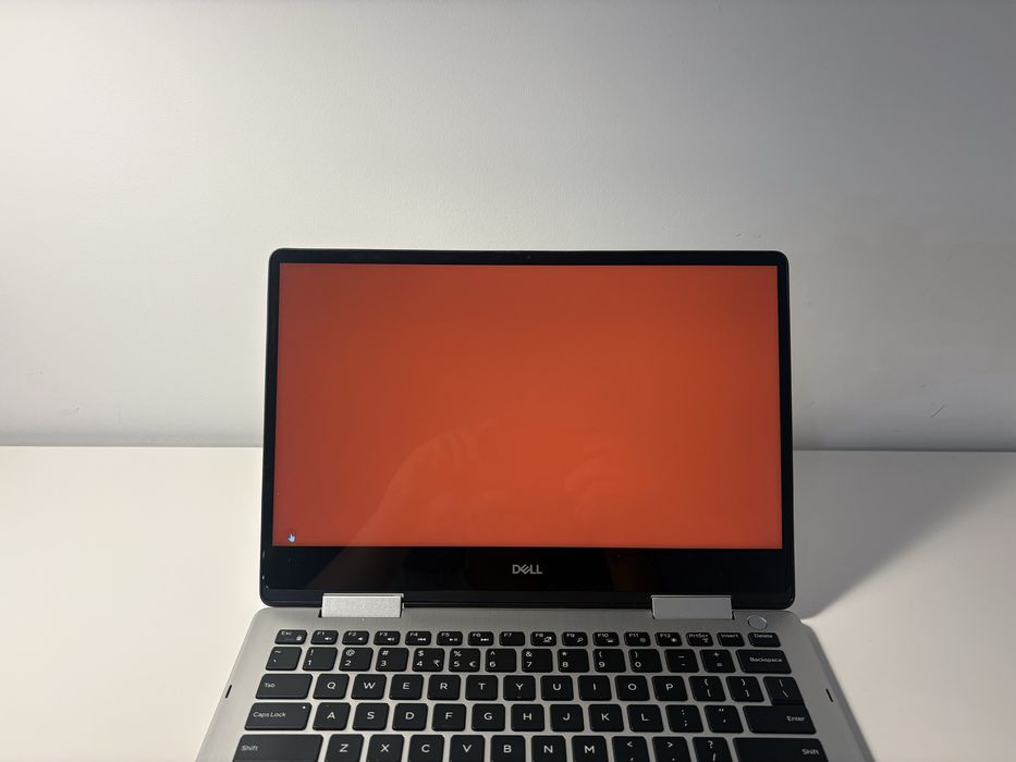 Laptop Dell Inspiron 7386 2-in-1• i7 • 16GB • 512GB • Windows 11 Pro