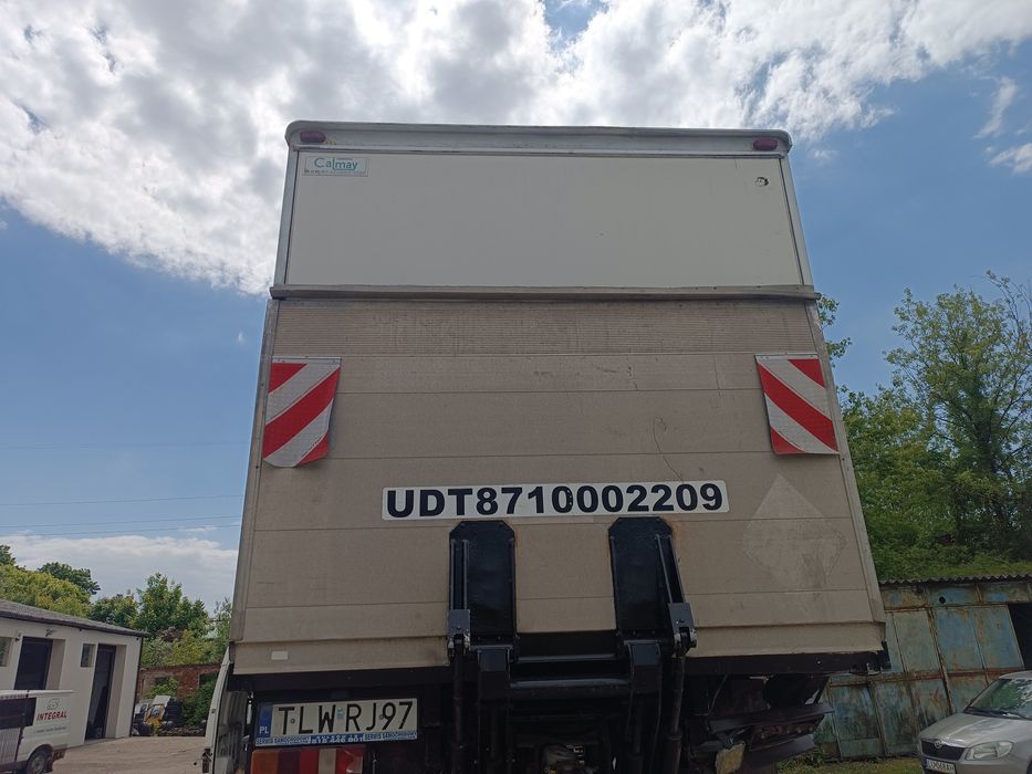 Kontener z Forda Transita
