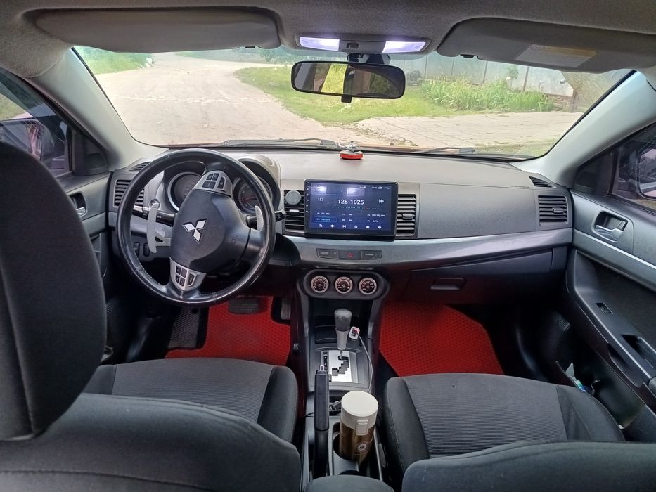 Mitsubishi lancer 10 2.0