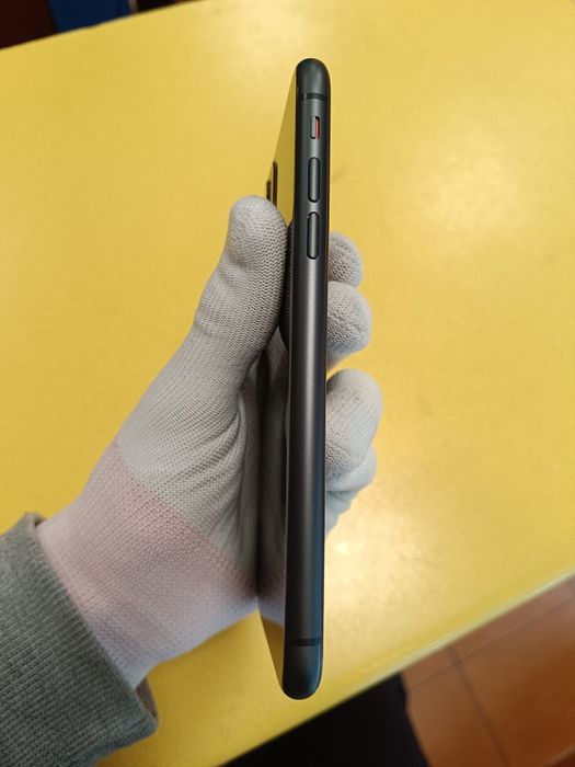 Apple Iphone 11 / 128 GB / White / Nie z Sieci / GWARANCJA