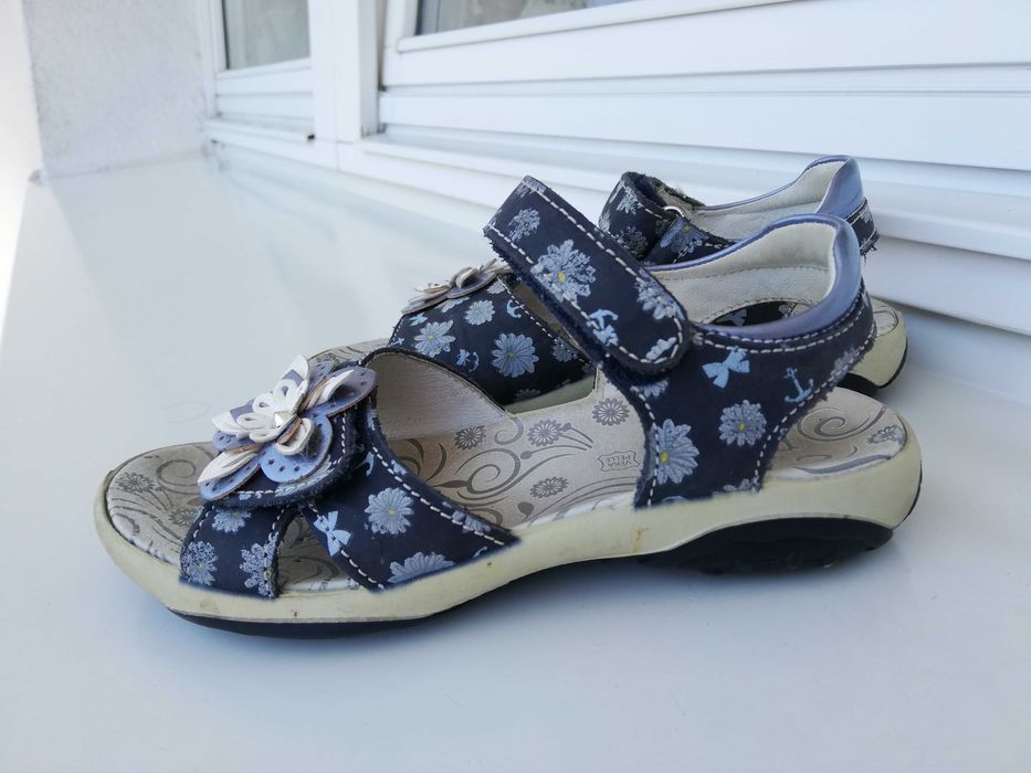 primigi sandałki dziewczęce rozm. 33