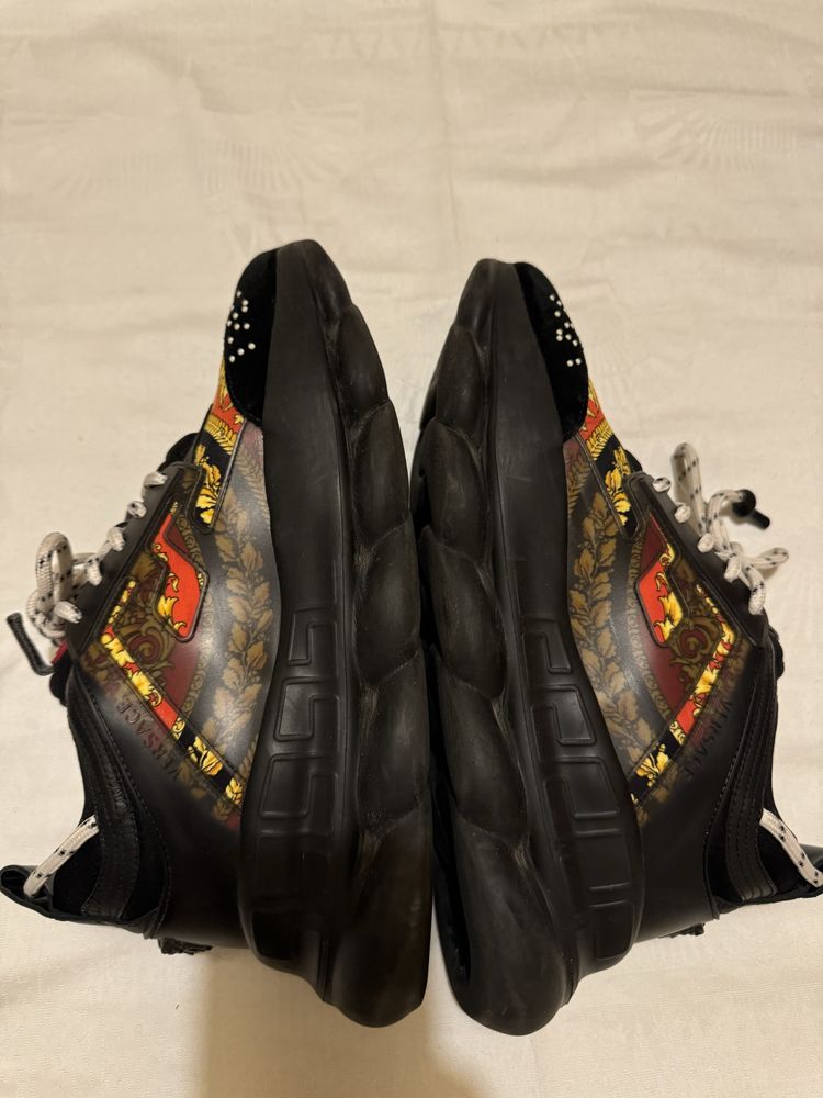 Sneakers Chain Reaction Versace
