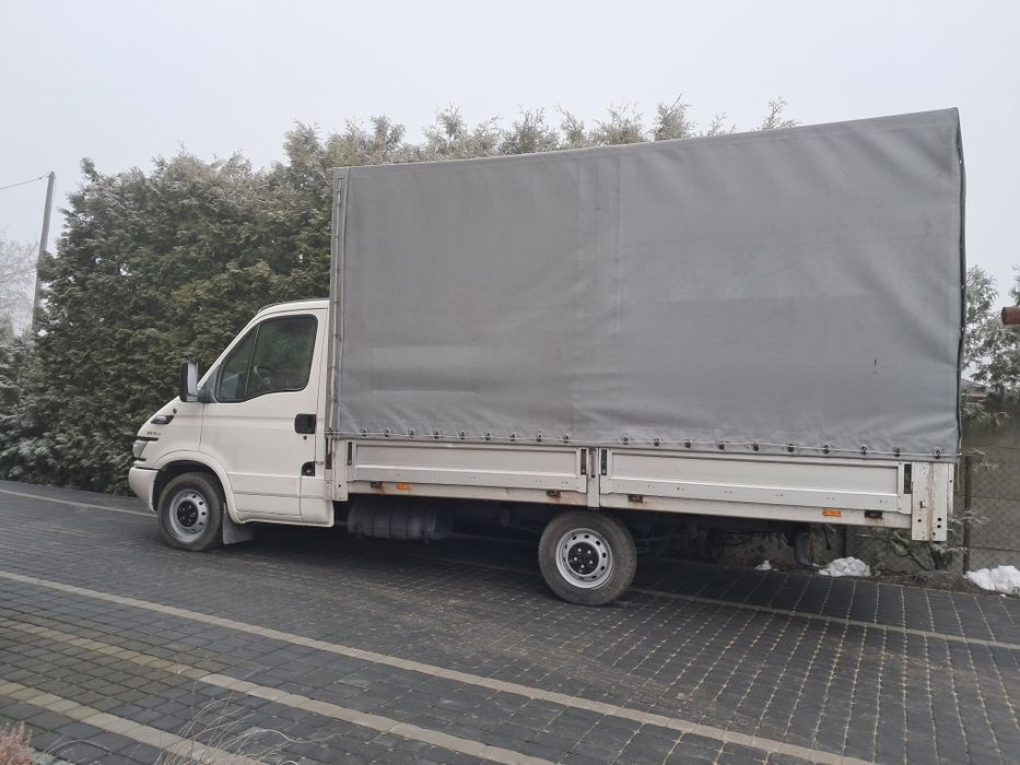 Sprzedam Skrzynię Ładunkową  zamontowaną na Iveco