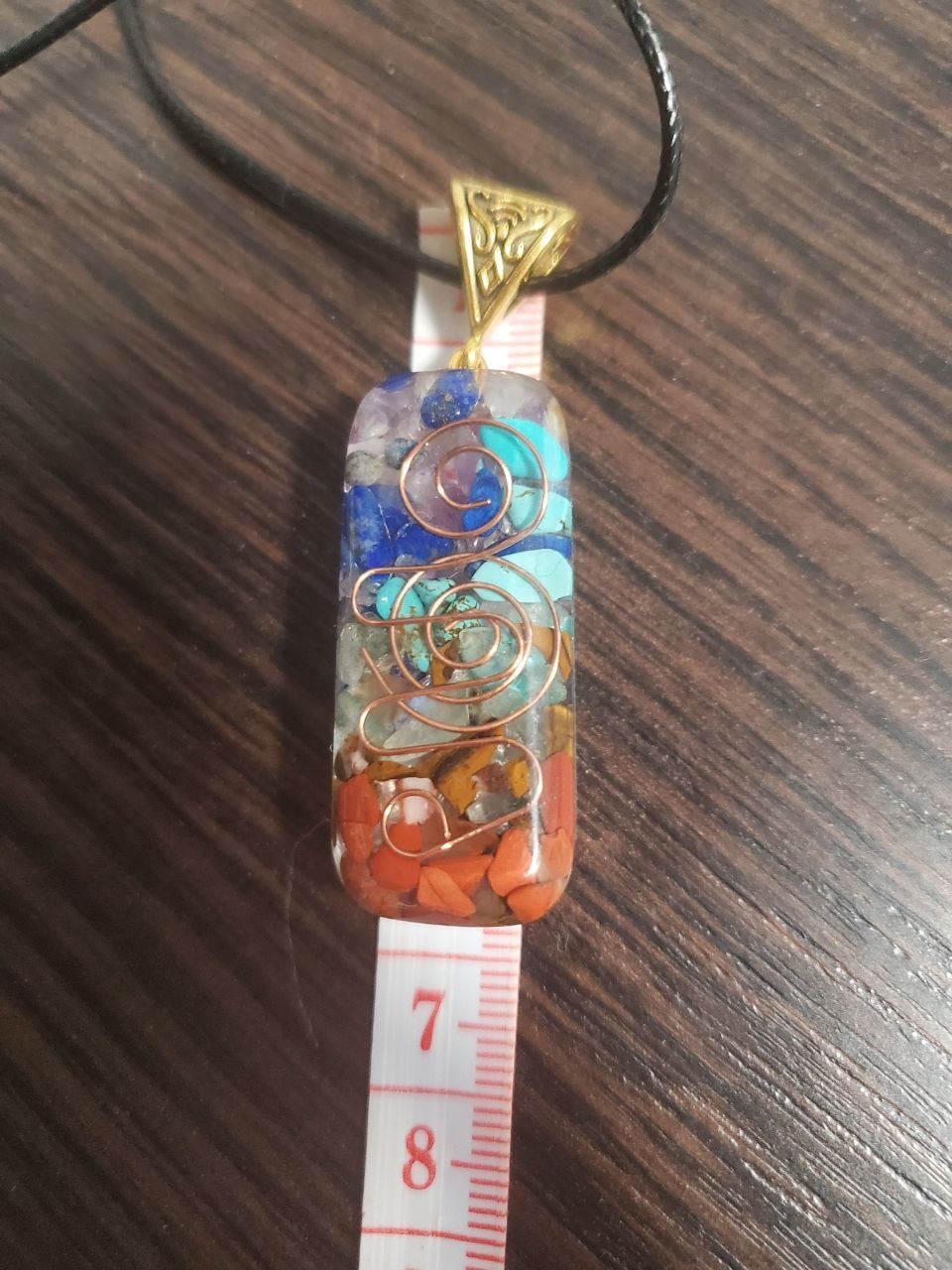 Продам красивый кулон с натуральными камнями