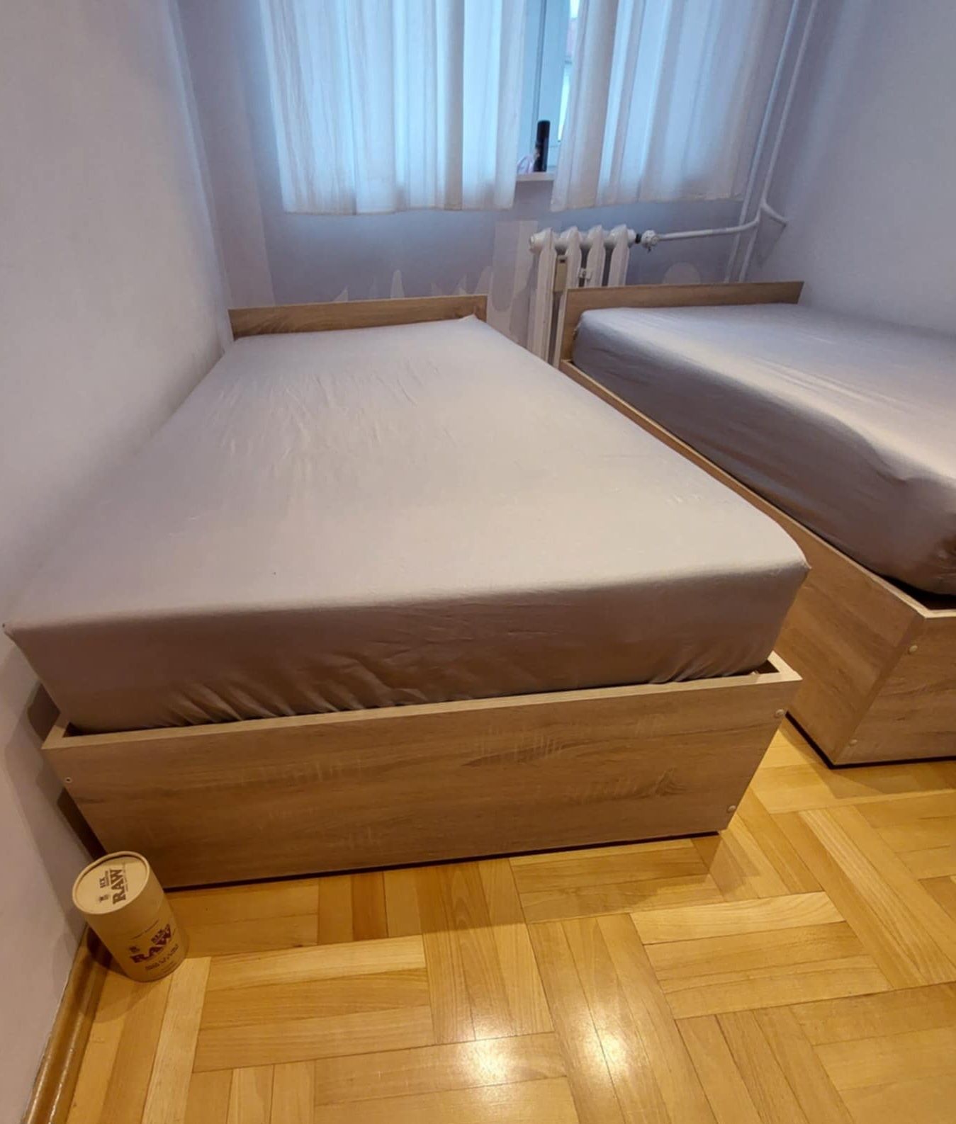 Łóżko 1-osobowe z materacem jak nowe !!
