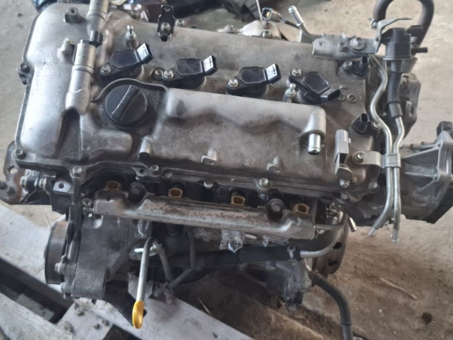 Двигун Toyota Avensis T27 1.8 2zr-fae