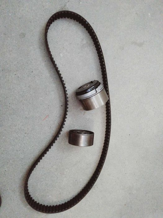 Pasek rozrządu z rolkami napinaczami opel zafira 1.8 benzyna 140 KM od