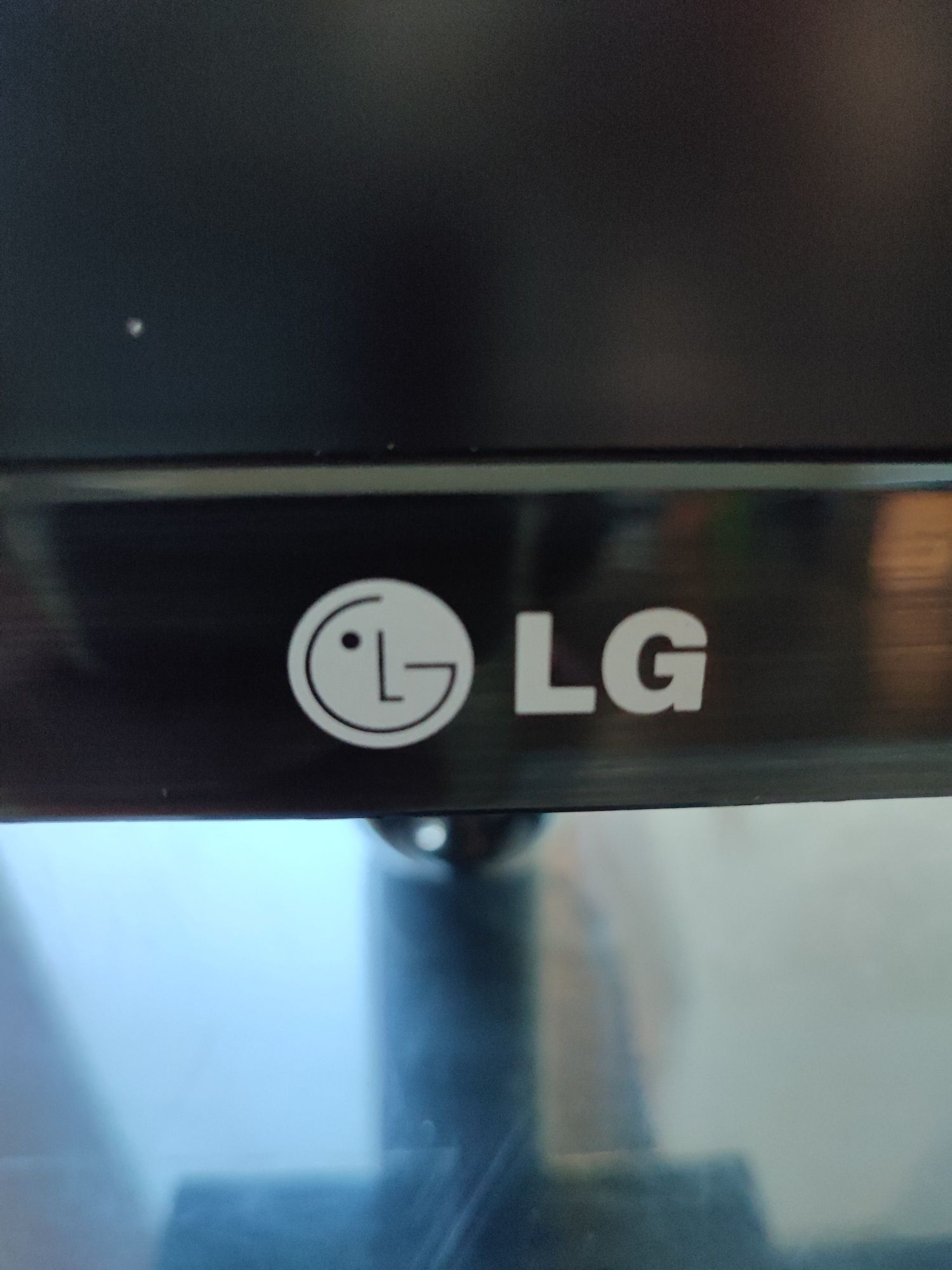 Monitor LED LG 23 cala IPS234V-PN
