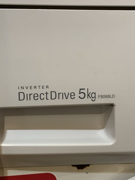 Продам стиральную машинку LG direct drive